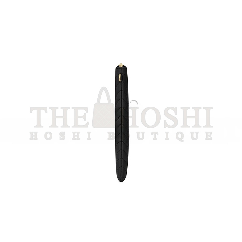 Y51 CASSANDRE MATELASSÉ DOCUMENT HOLDER IN LEATHER 440222CWU011000 (36*24.5*2.5cm) Master Quality